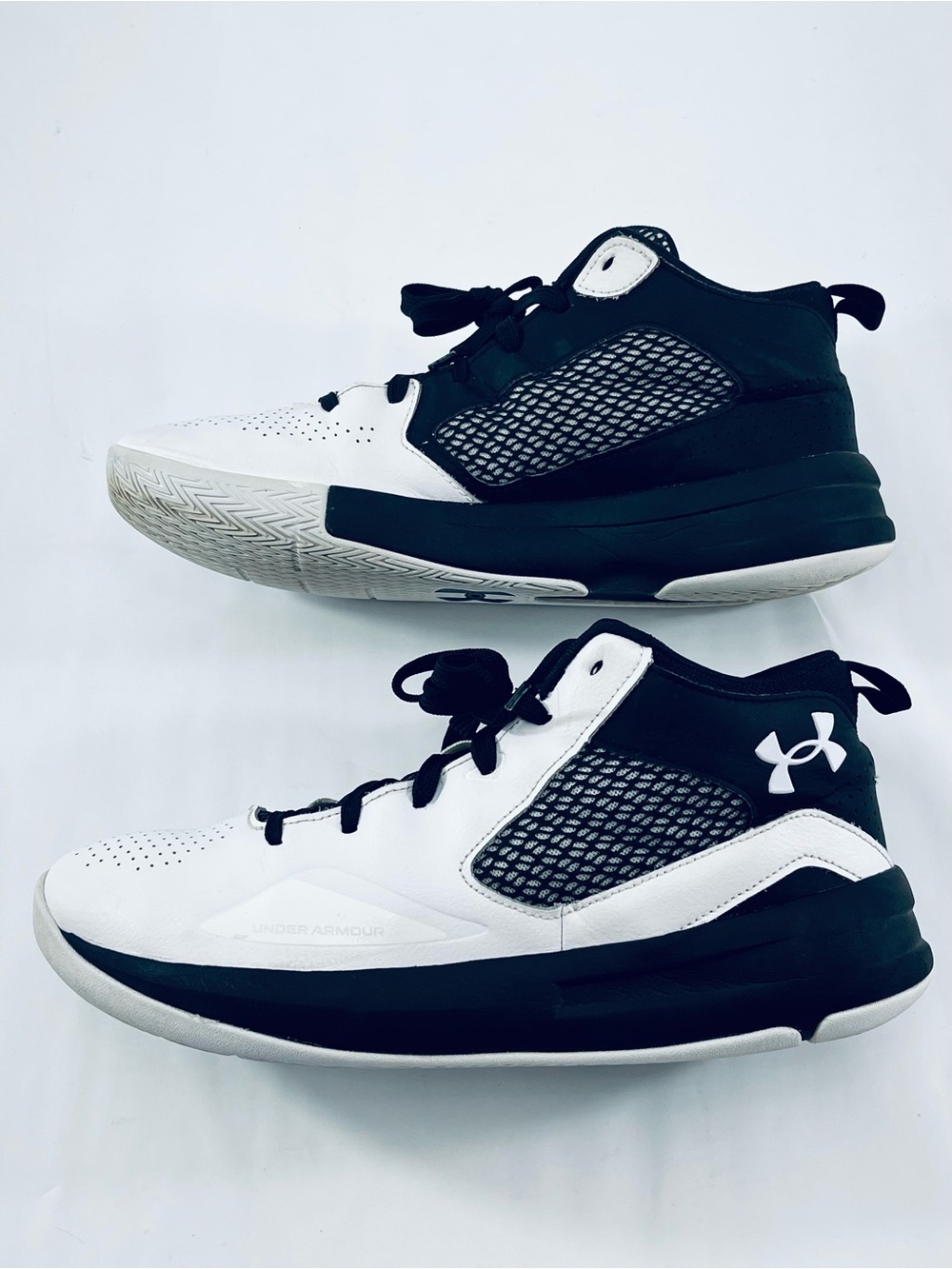 Under Armour Lockdown 5 Basketball Shoes #3023949-100 White Black Men’s 13